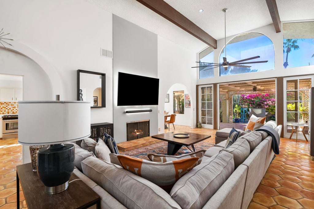 Photo of Listing #219119855PS