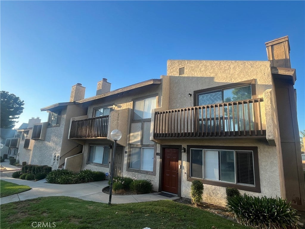 Photo of Listing #IV24233519