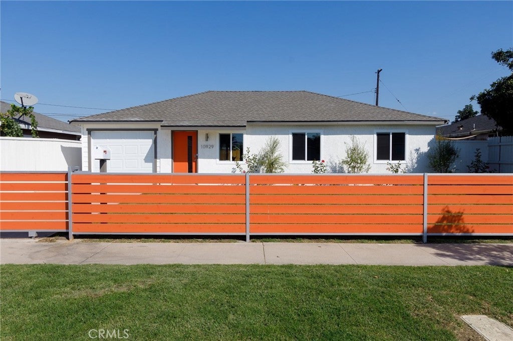 Photo of Listing #DW24233888