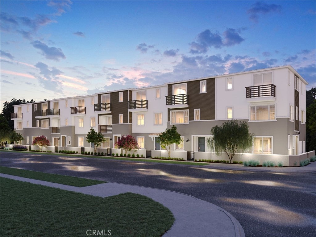 Photo of Listing #OC24222365