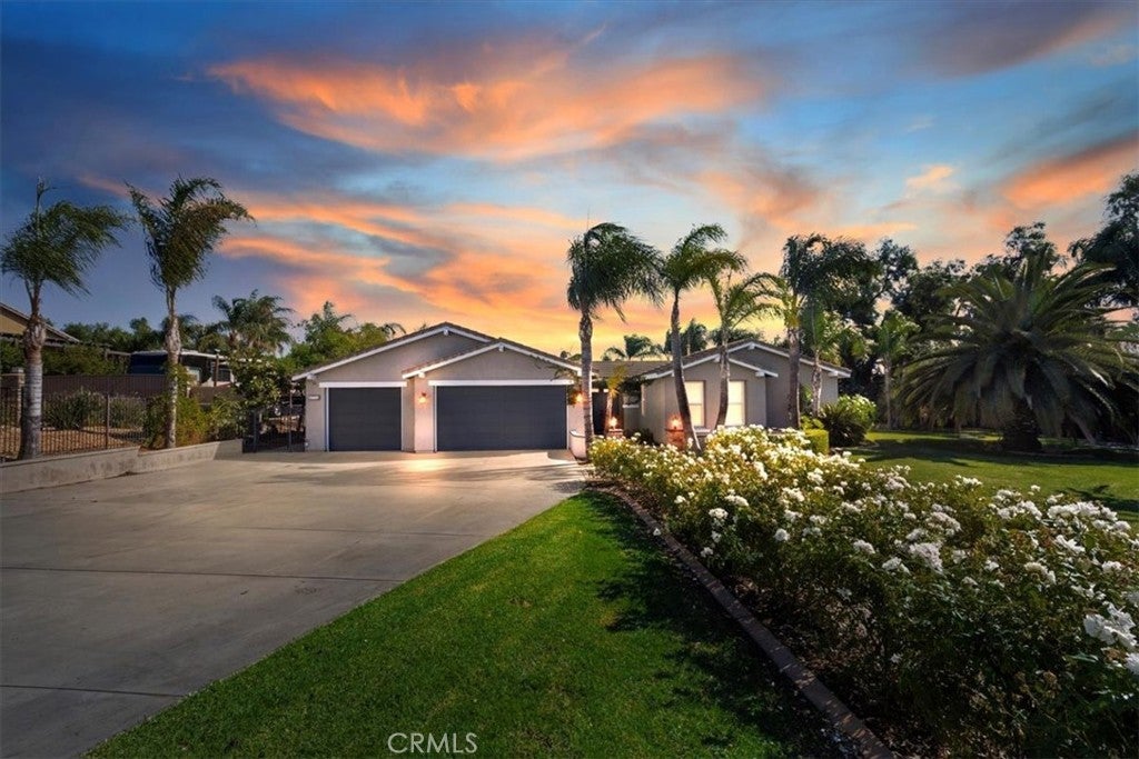 Photo of Listing #IV24234049