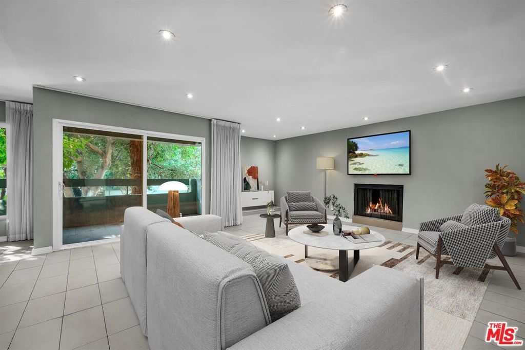 Photo of Listing #24462345