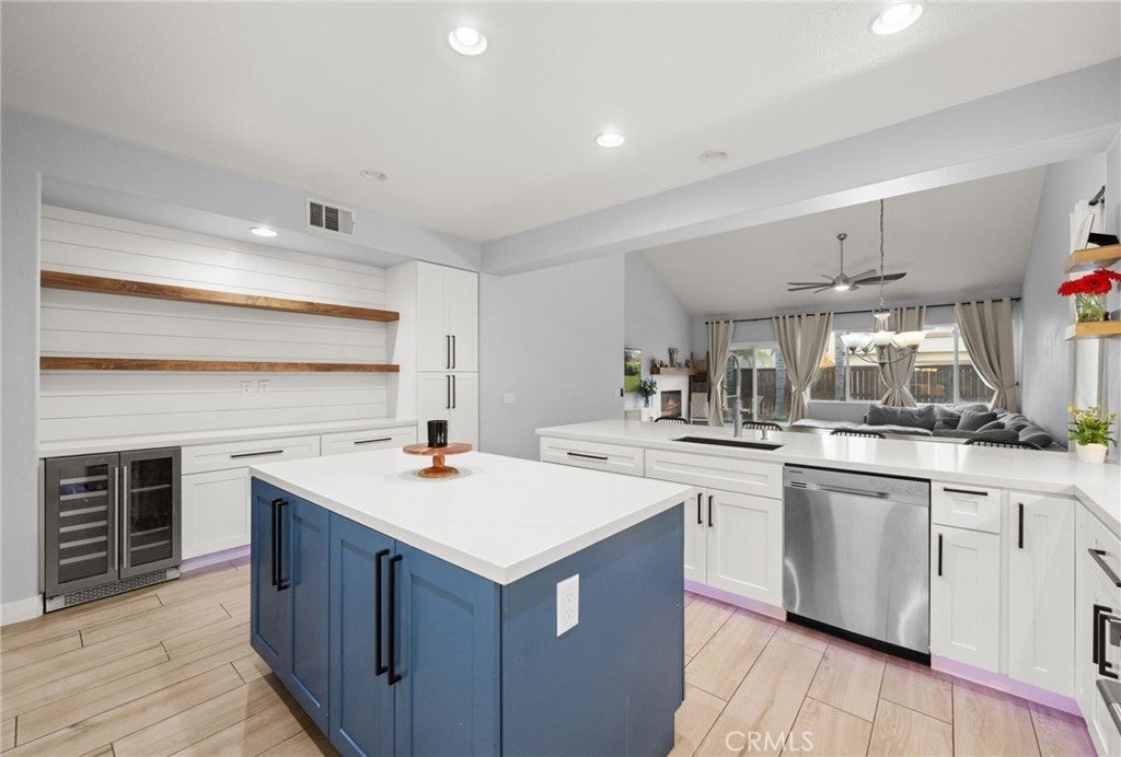 Photo of Listing #SW24233985