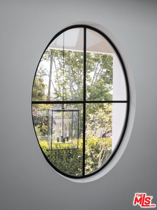 Photo of Listing #24463907