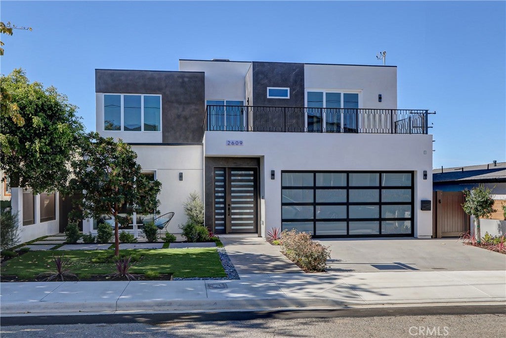 2609 Mackay Lane