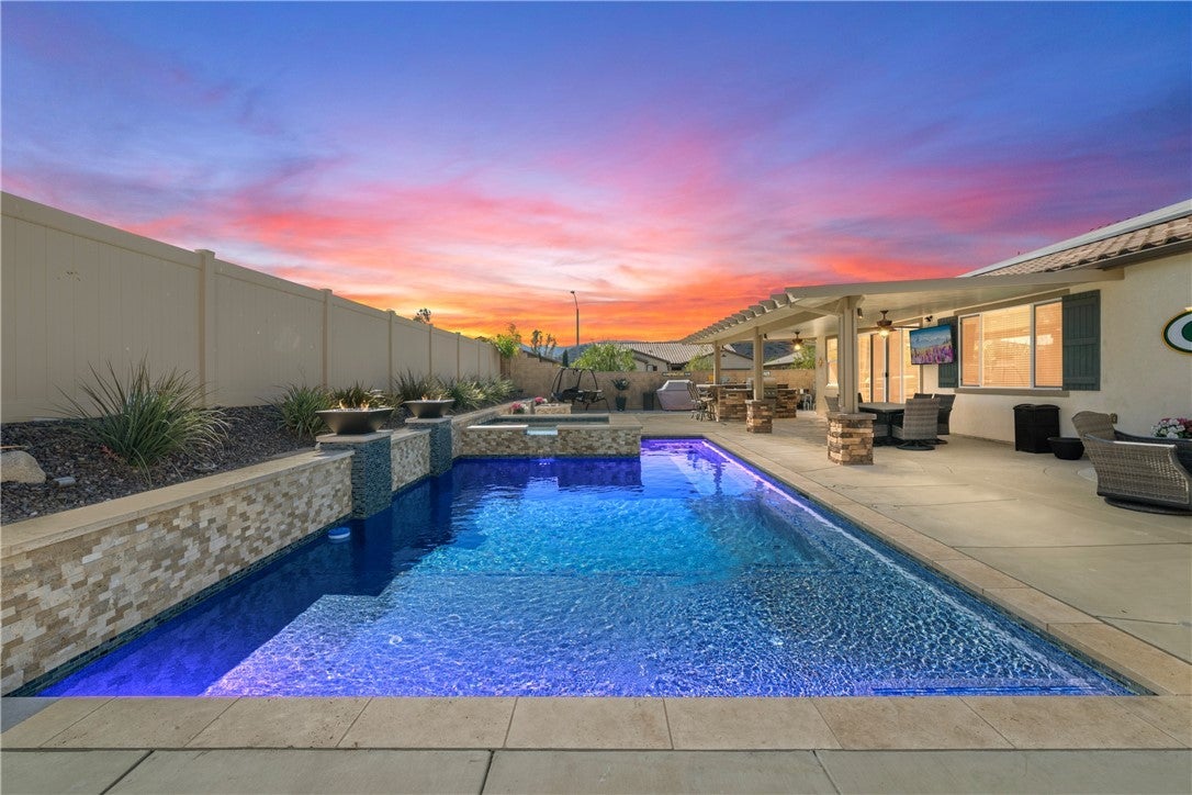 Photo of Listing #SW24234221