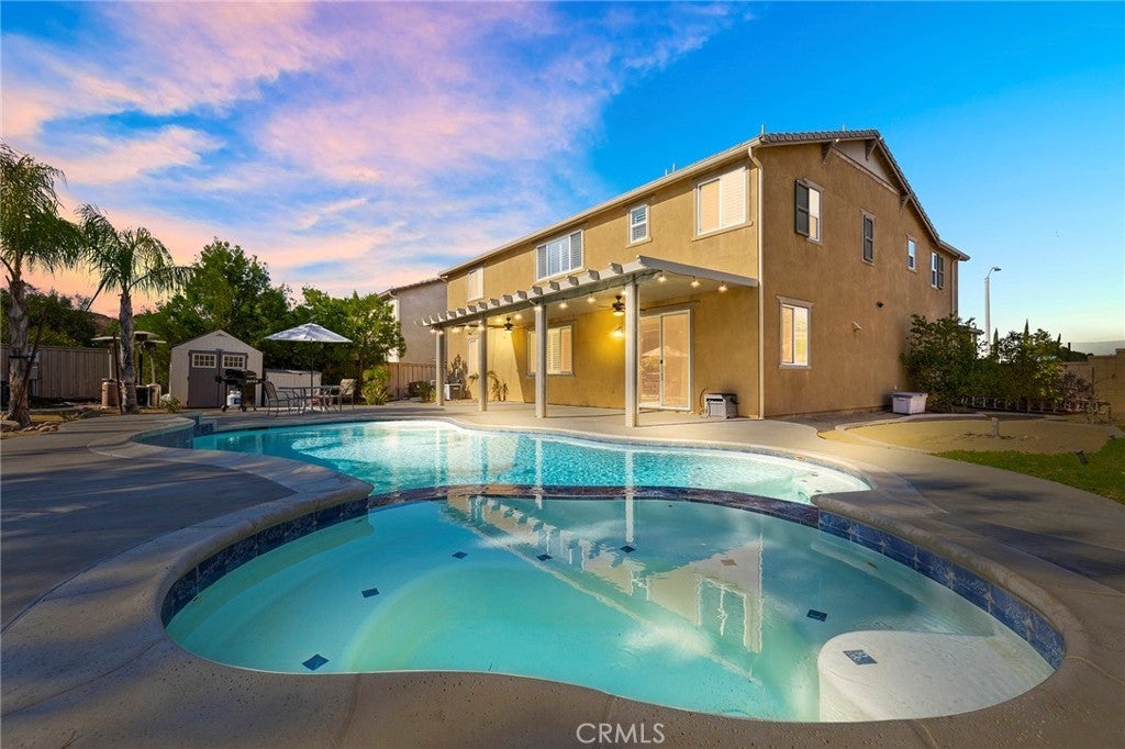 Photo of Listing #SW24234640