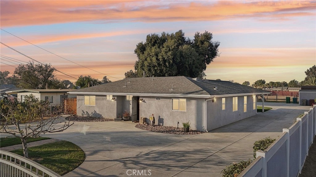 Photo of Listing #IV24234658