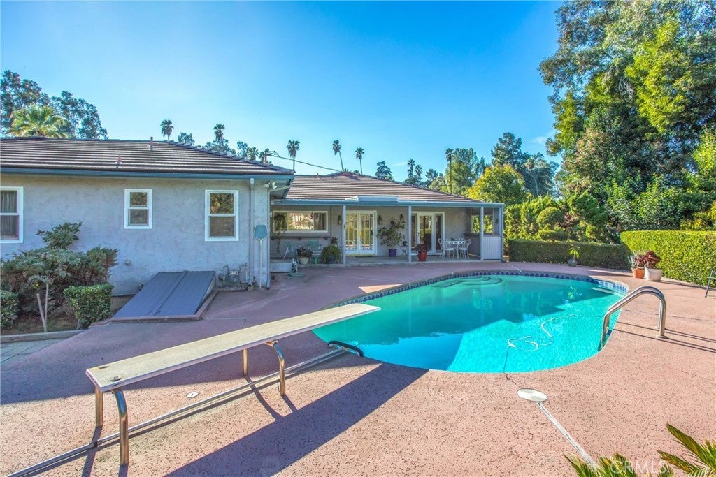 Photo of Listing #IG24234174