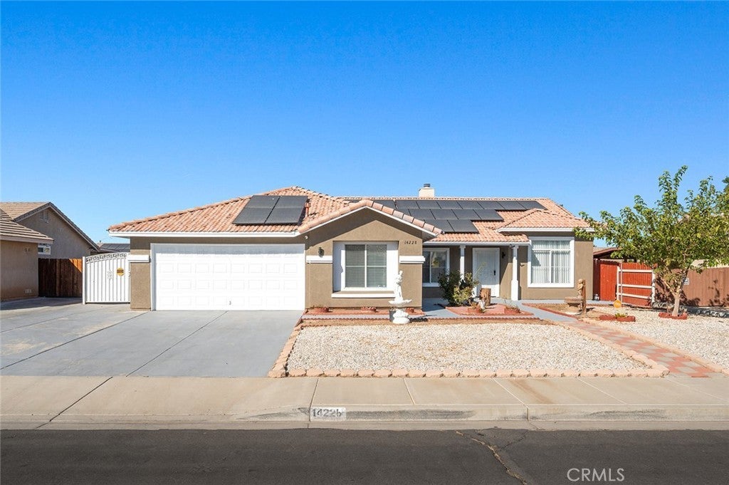 Photo of Listing #DW24227830