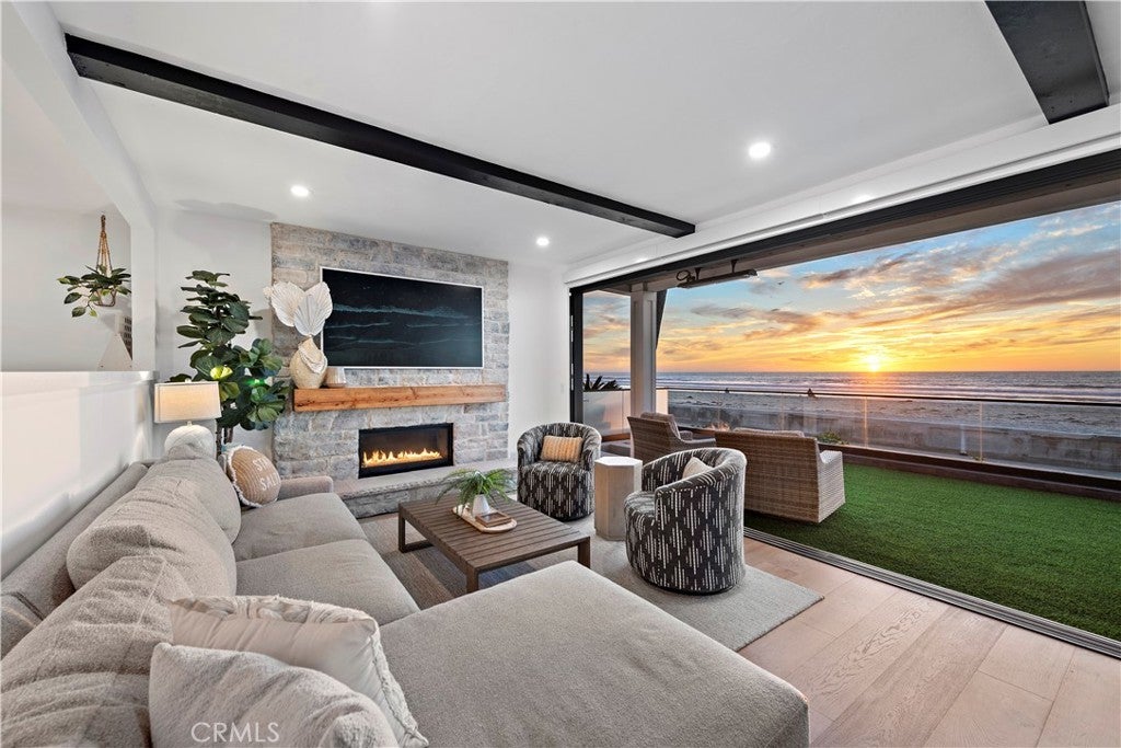 Photo of Listing #OC24229926