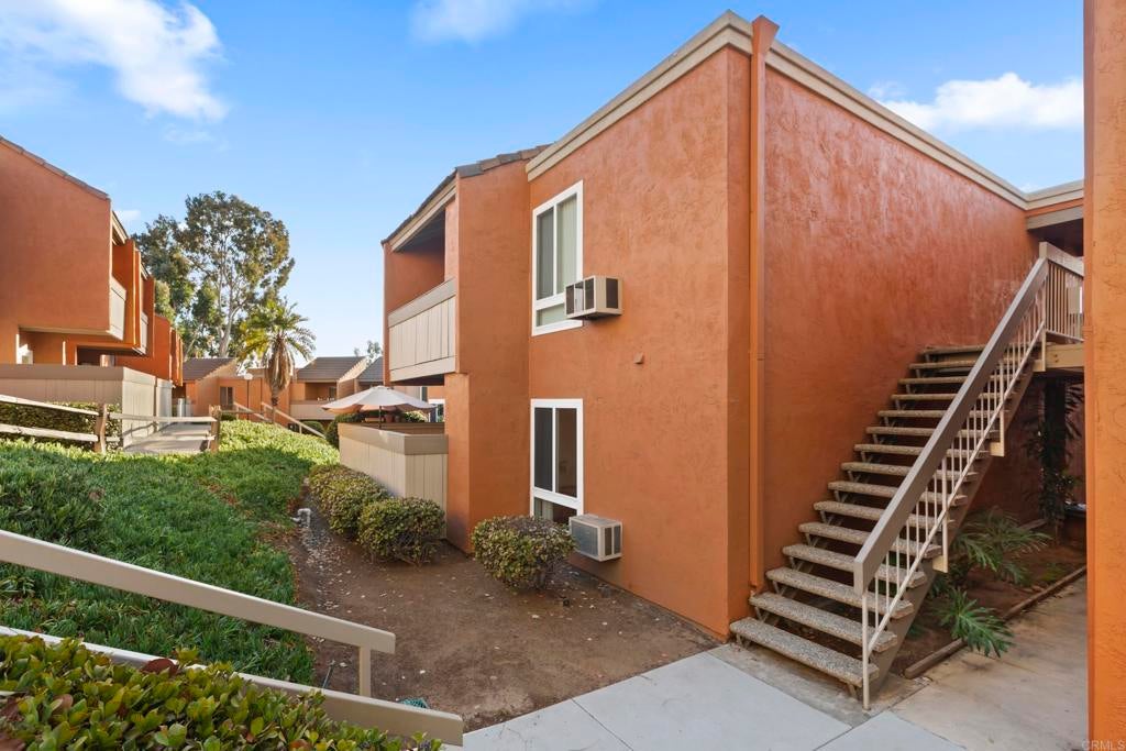 Photo of Listing #PTP2407126