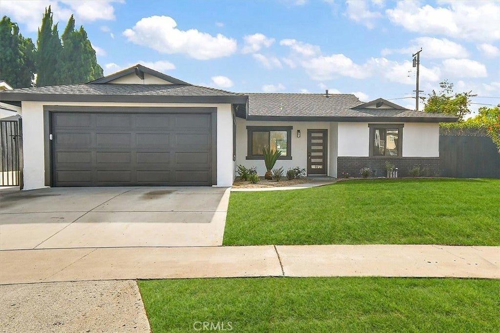 Photo of Listing #SB24237122