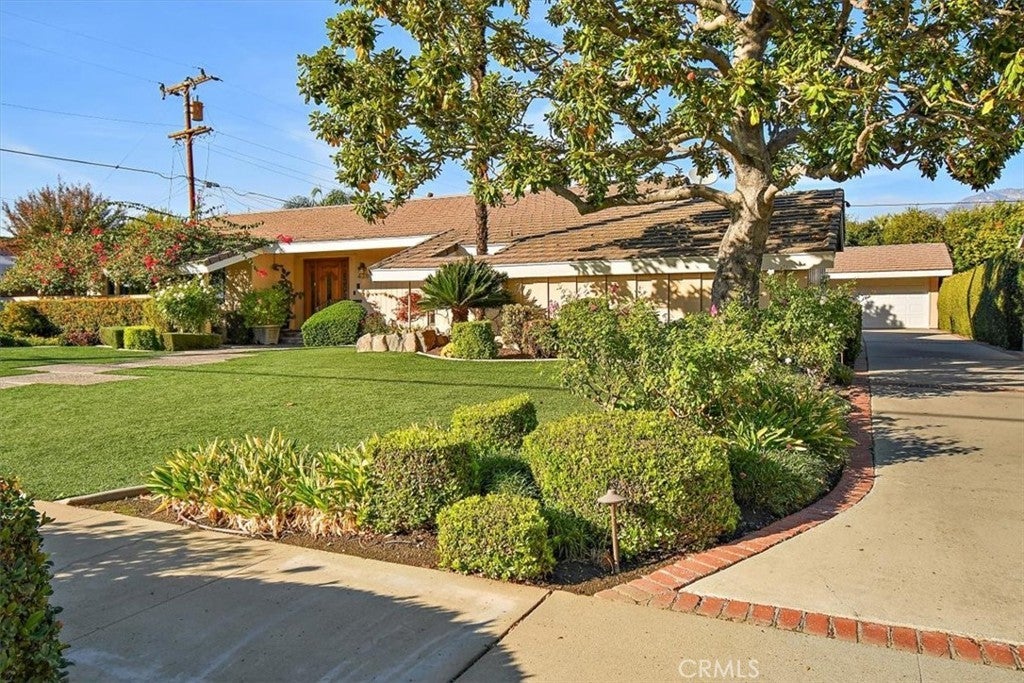 Photo of Listing #CV24237280