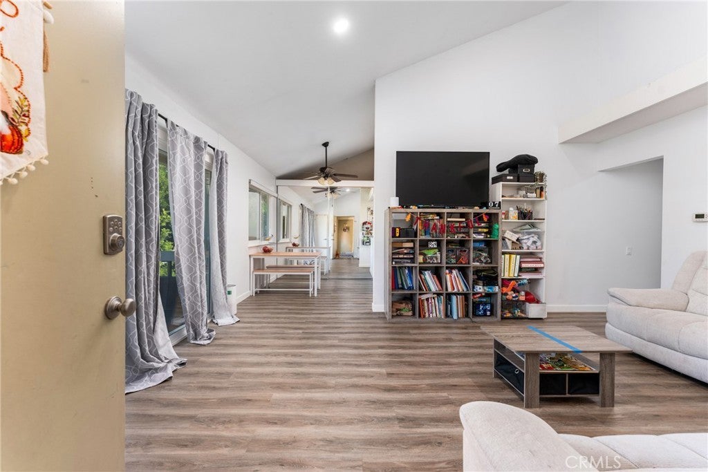 Photo of Listing #PW24237763