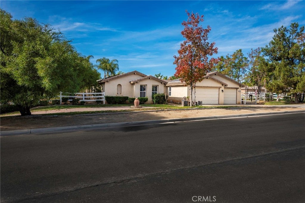 Photo of Listing #IV24236984