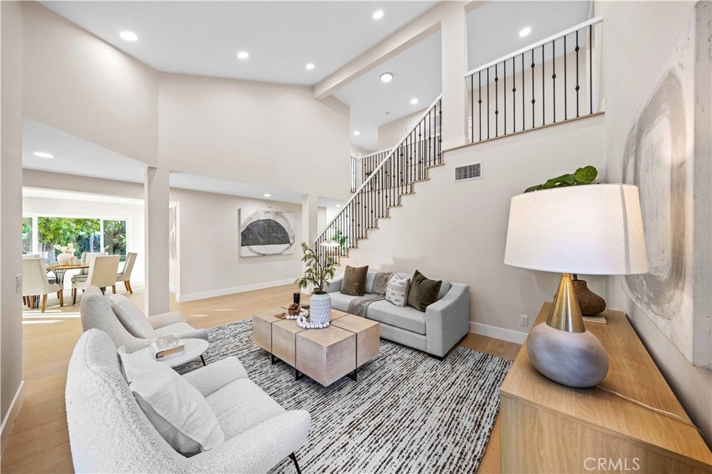 Photo of Listing #PW24237803