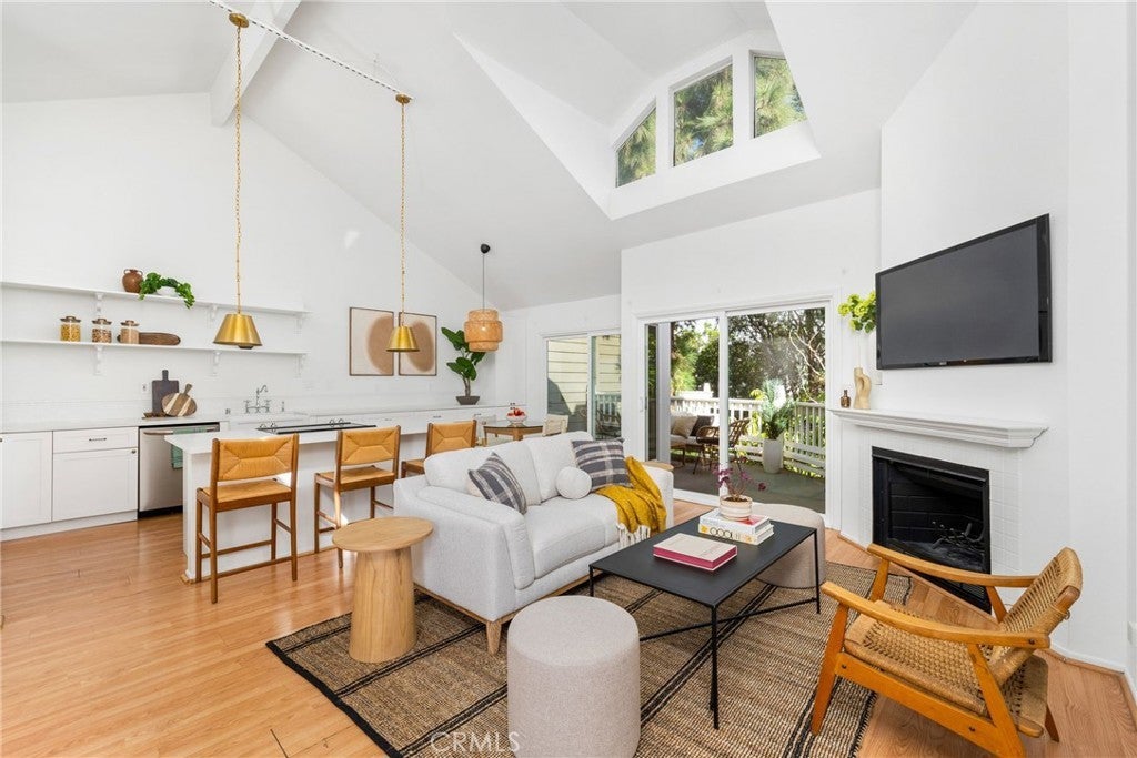 Photo of Listing #PW24232550