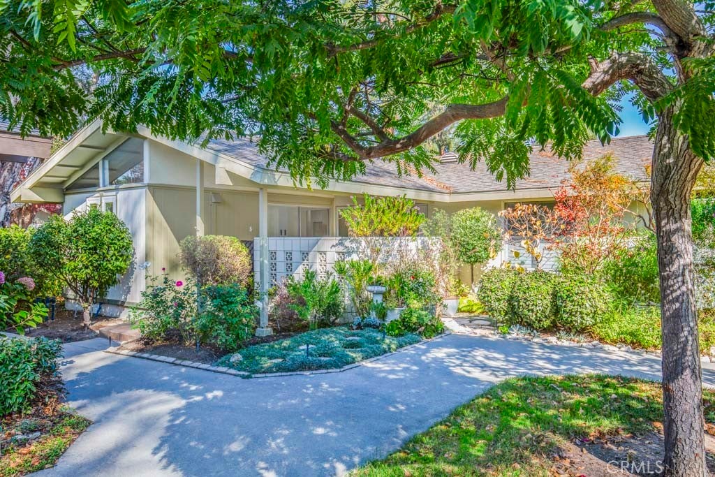 Photo of Listing #OC24229040