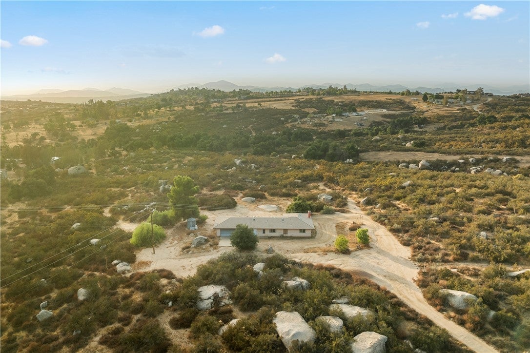 Photo of Listing #SW24238640