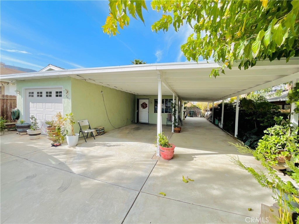 Photo of Listing #IV24239105