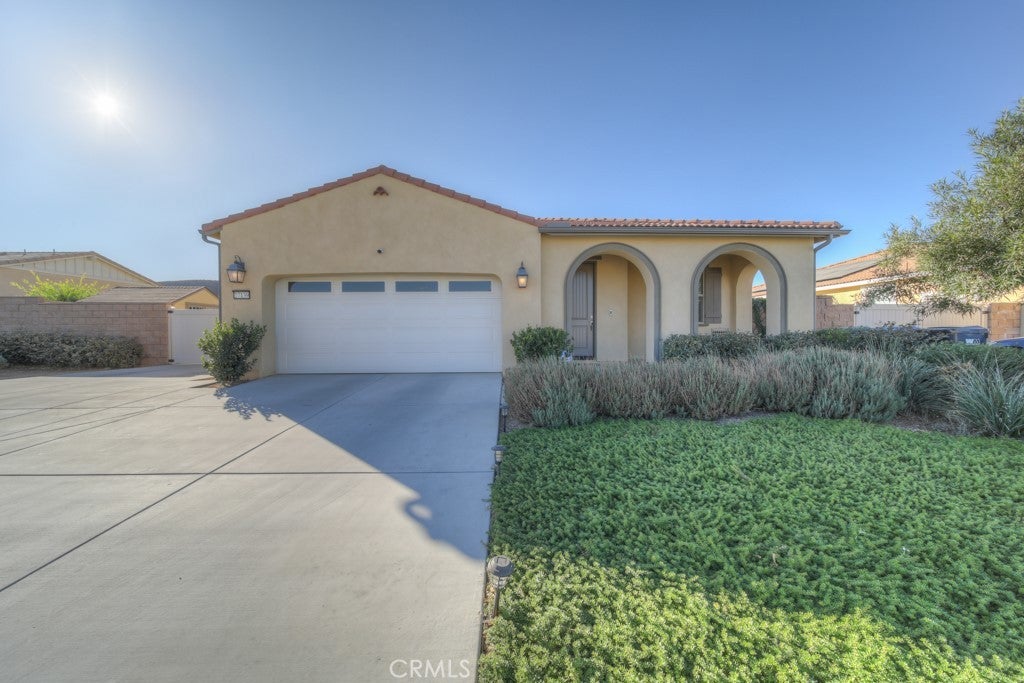 Photo of Listing #SW24238280