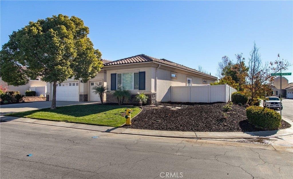 Photo of Listing #IV24237738