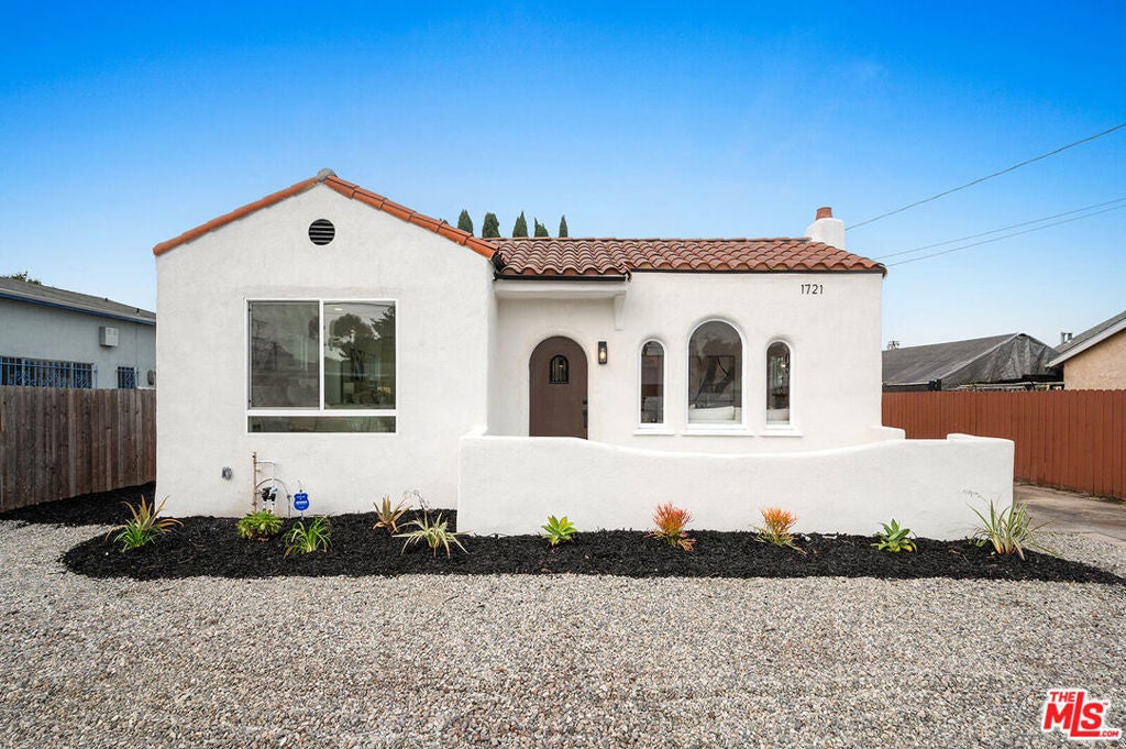 Photo of Listing #24466339