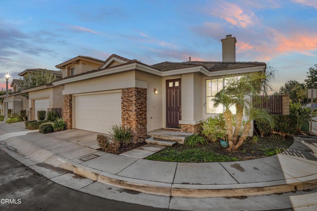 Photo of Listing #V1-26944