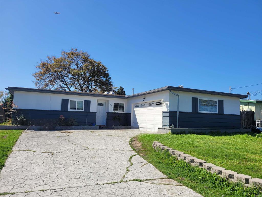 Photo of Listing #PTP2407249