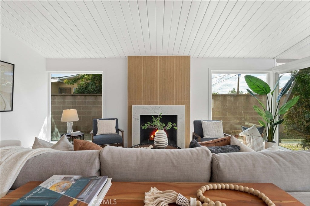 Photo of Listing #WS24240454