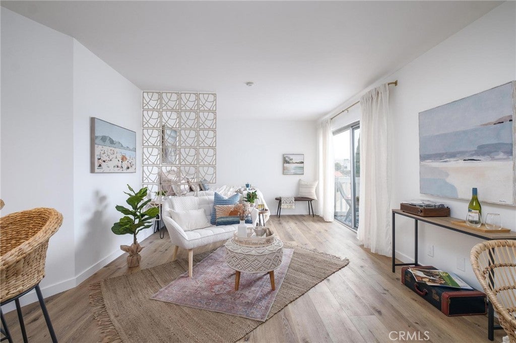 Photo of Listing #SB24240878