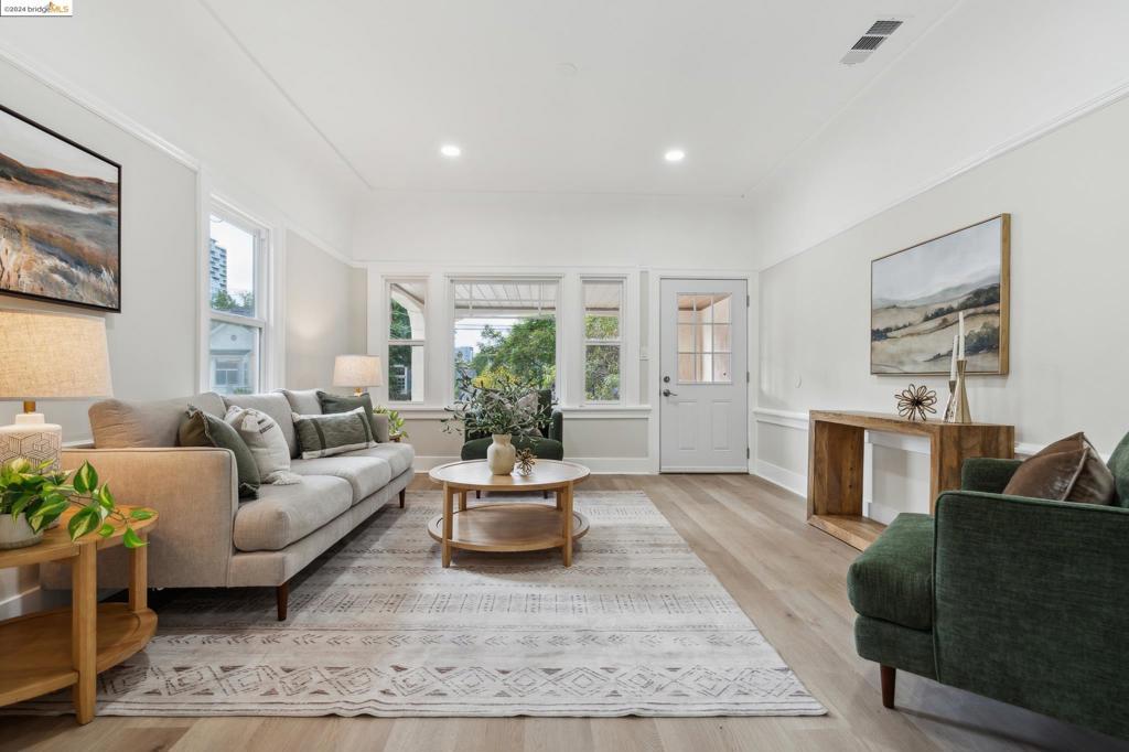 Photo of Listing #41079678