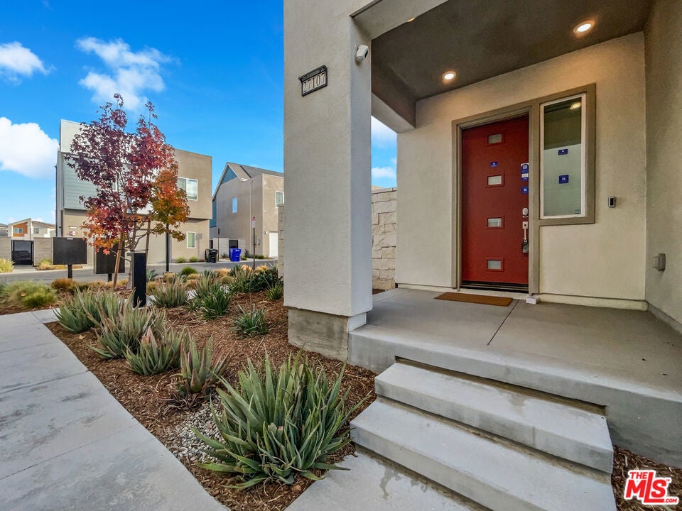 Photo of Listing #24467547