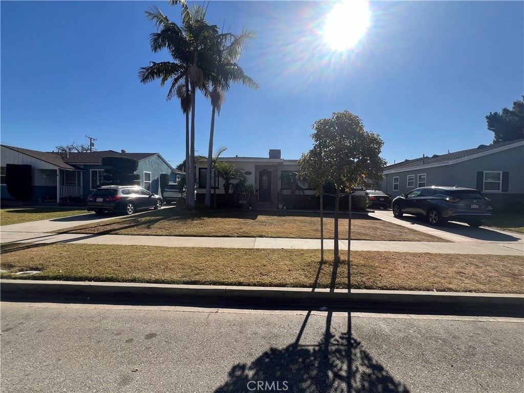 Photo of Listing #DW24241783