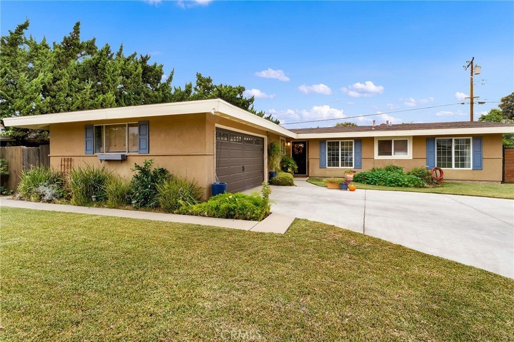 Photo of Listing #CV24240948