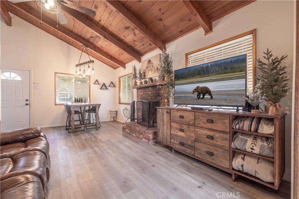 Photo of Listing #PW24241935