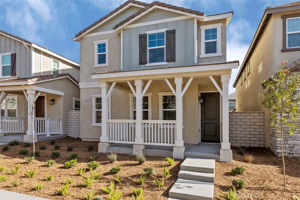 Photo of Listing #IV24243610