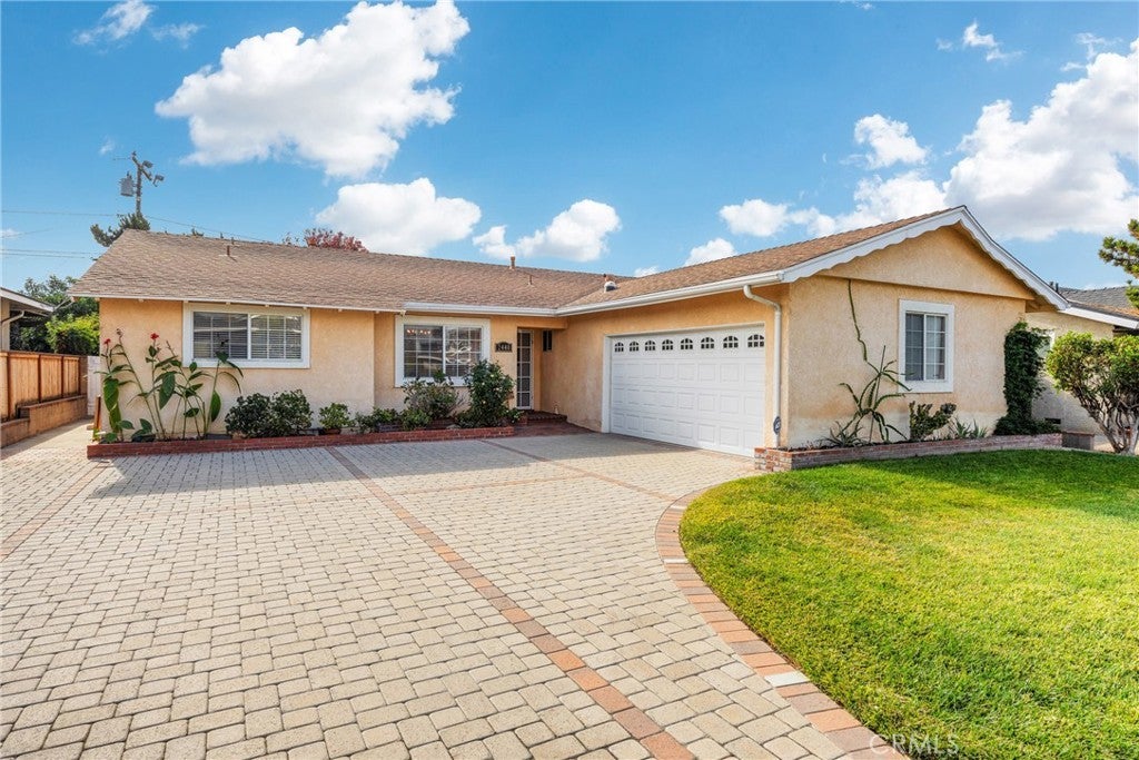 Photo of Listing #PW24243803