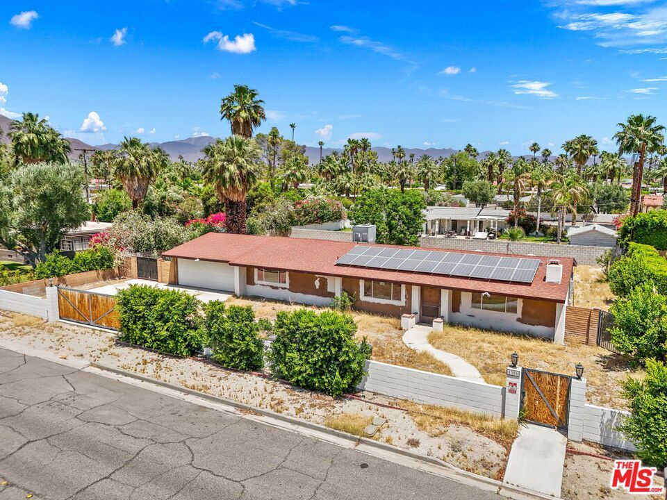 1356 Tamarisk Road, Palm Springs
