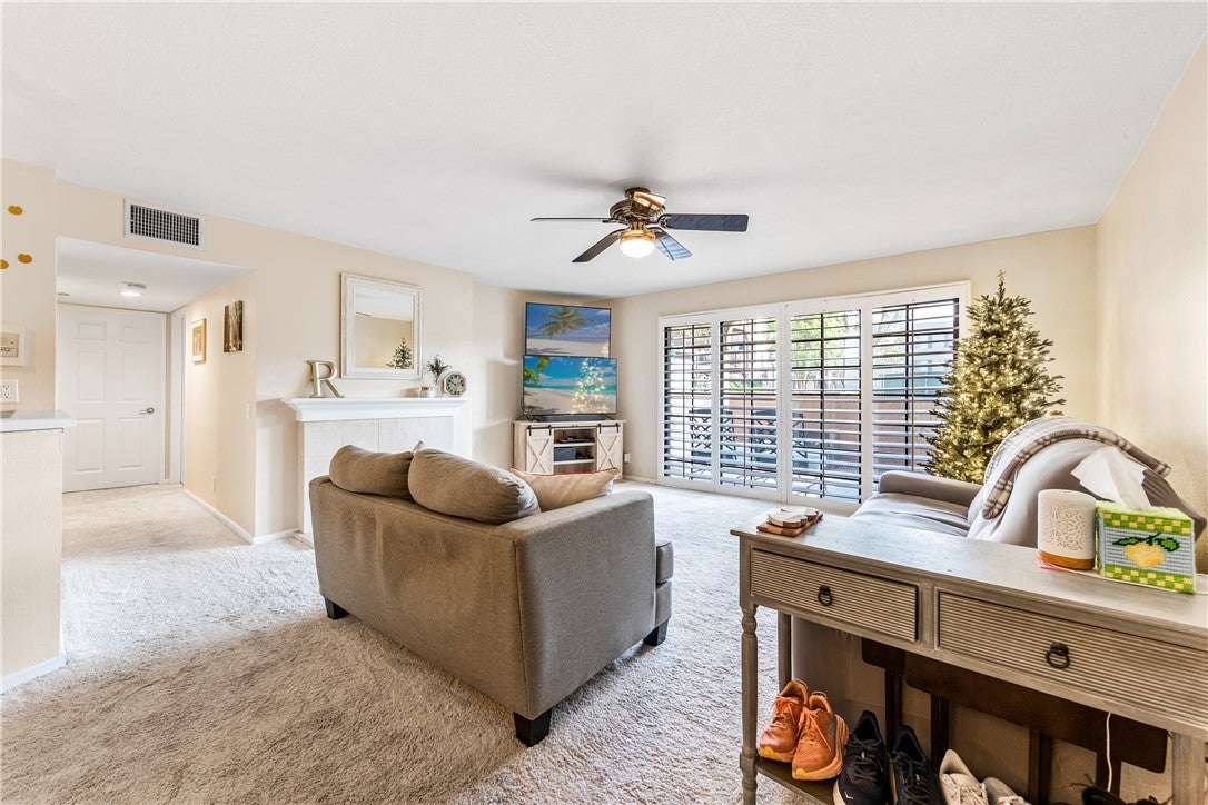 Photo of Listing #OC24243457