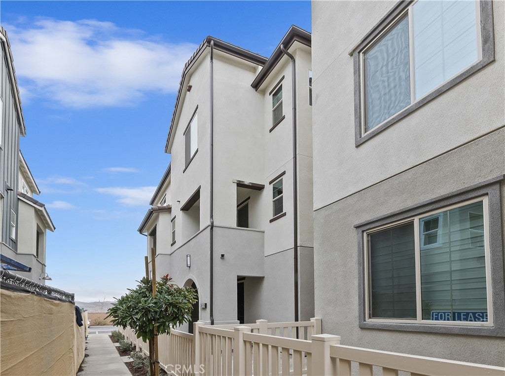 Photo of Listing #OC24244997