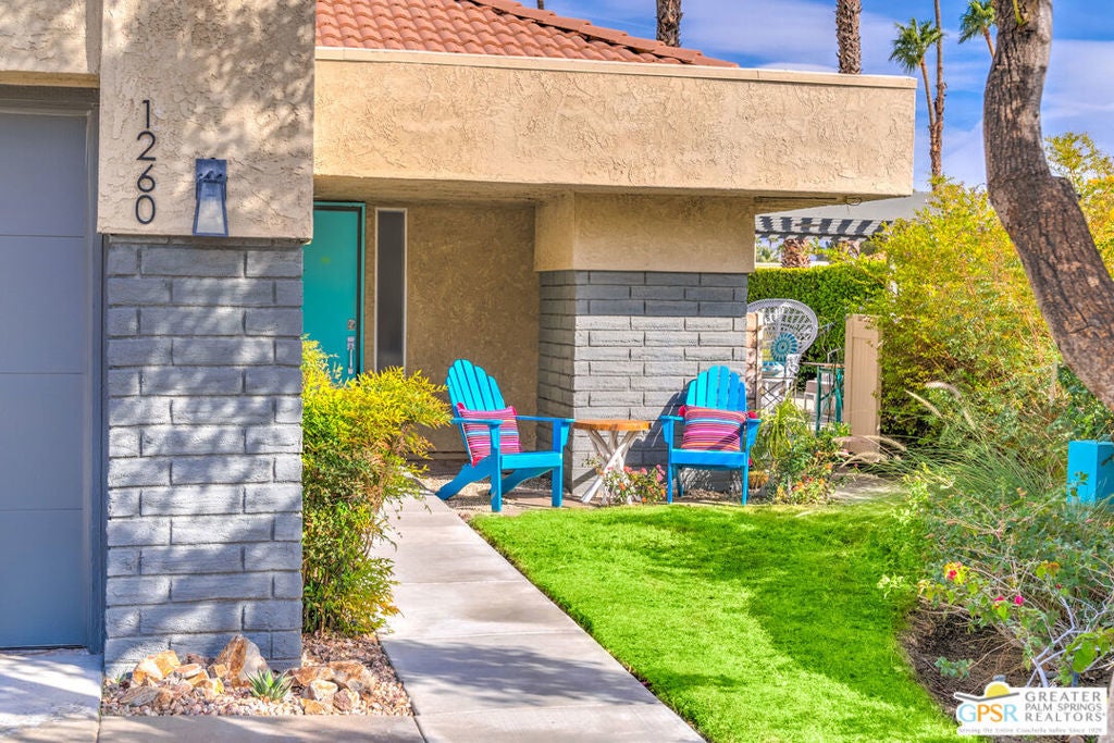 Photo of Listing #24469797