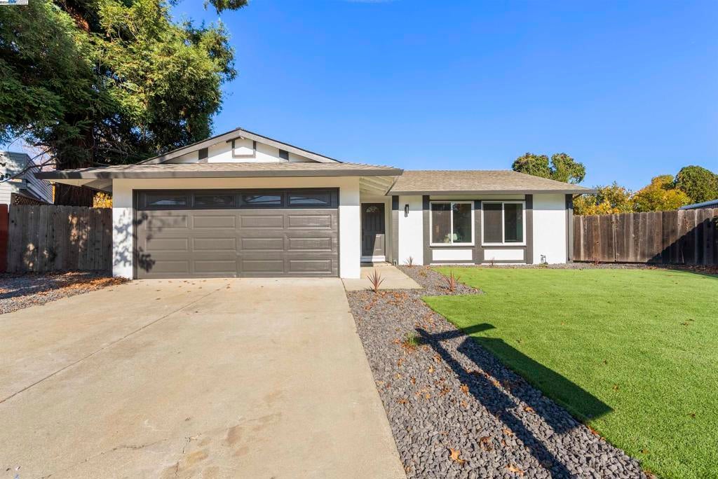 Photo of Listing #41080170