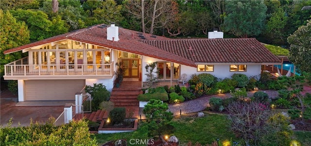 1562 Granvia Altamira, Palos Verdes Estates.