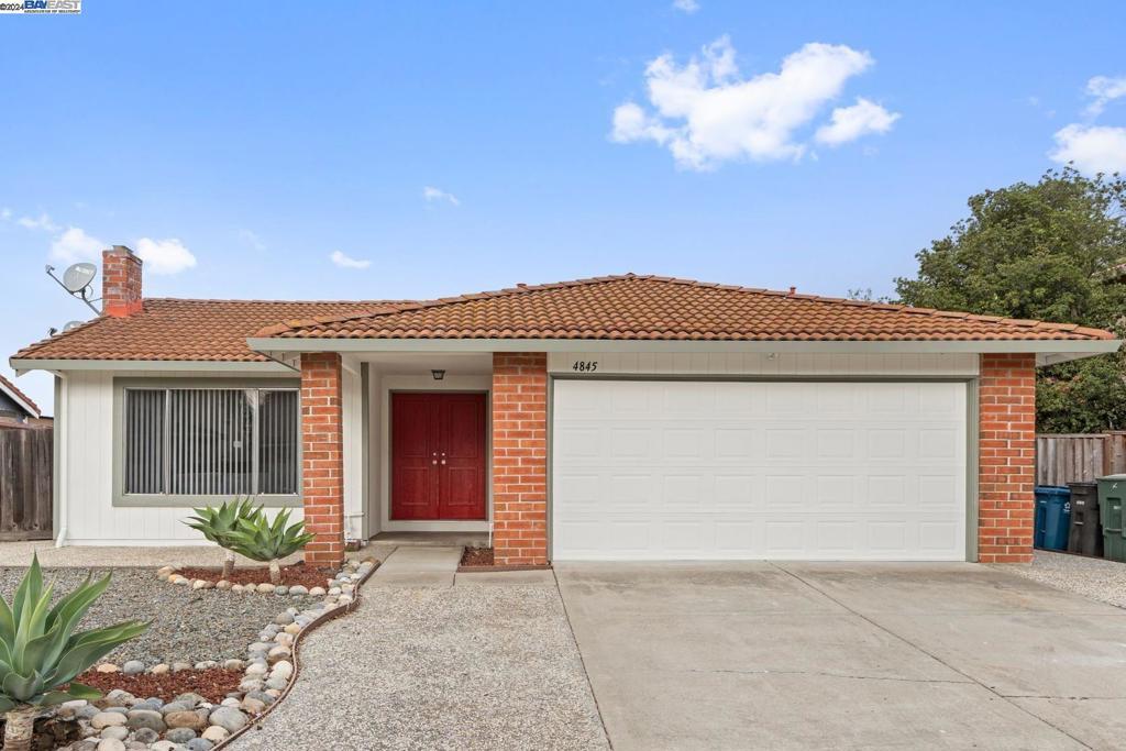 Photo of Listing #41080263