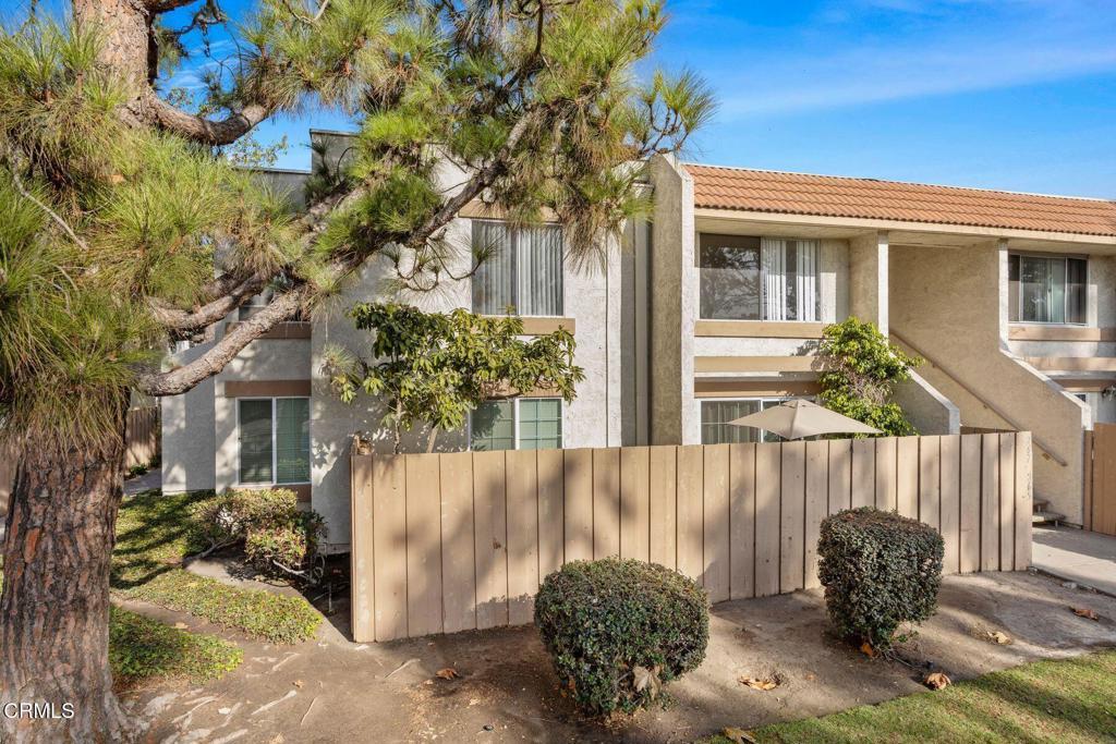 Photo of Listing #V1-27071