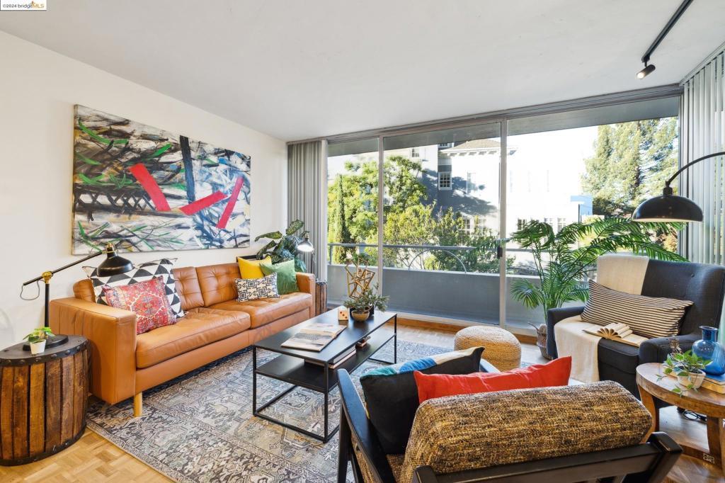 Photo of Listing #41080279