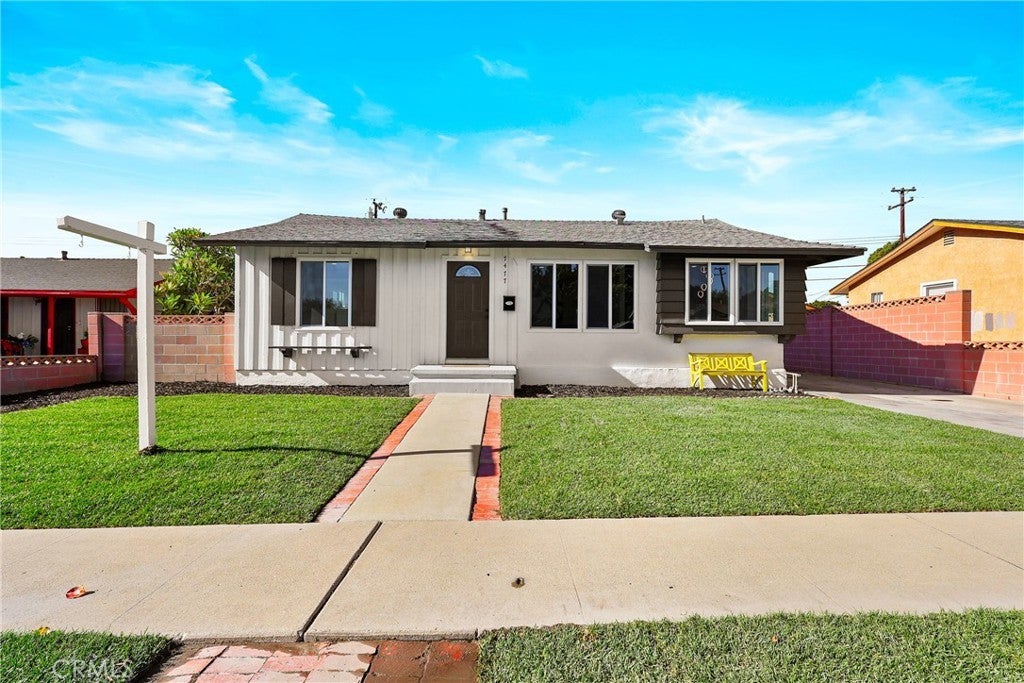 Photo of Listing #DW24246026