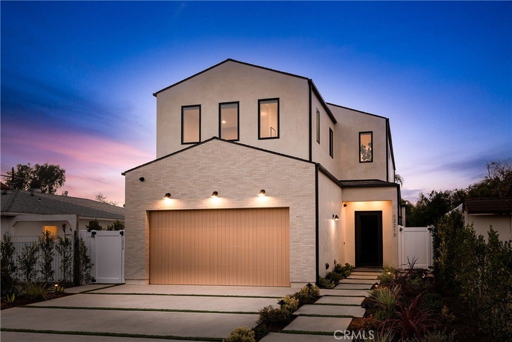 Photo of Listing #SR24243377